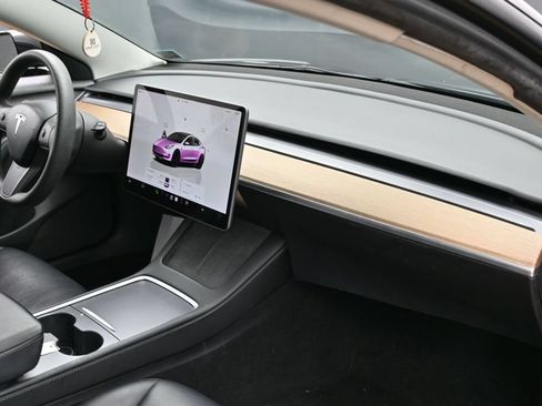 Used 2023 Tesla Model 3 Performance AWD/4WD image 38