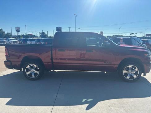 Used 2025 RAM 1500 Tradesman AWD/4WD image 7