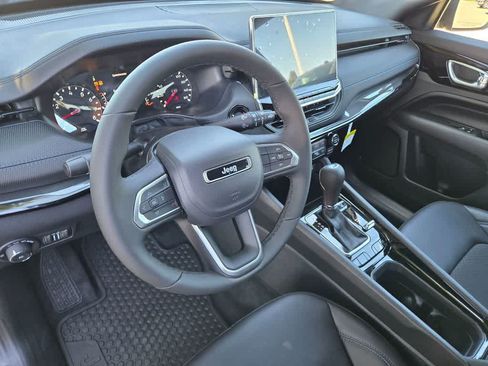 New 2026 Jeep Compass Latitude AWD/4WD image 10