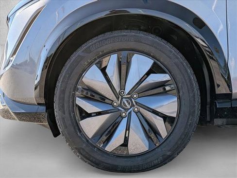 Used 2023 Nissan Ariya FWD image 24