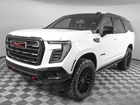 Used 2026 GMC Yukon AT4 Ultimate AWD/4WD image 8