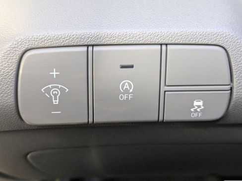 New 2026 Hyundai Elantra SE image 27