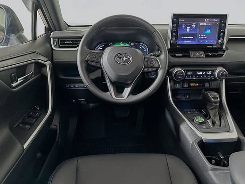 Used 2022 Toyota RAV4 XSE w/ XSE Grade Weather Package AWD/4WD image 23