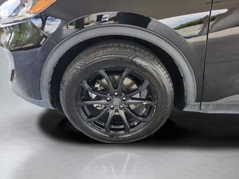 Certified 2022 Ford Escape SEL w/ Technology Package FWD image 30