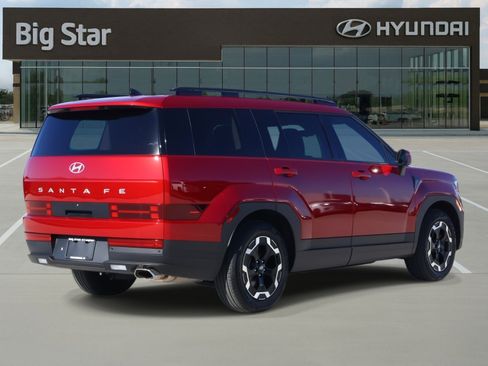 Certified 2025 Hyundai Santa Fe SEL image 4