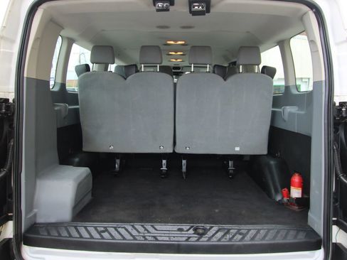 Used 2019 Ford Transit 350 XLT RWD image 12