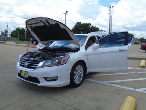 Used 2013 Honda Accord EX image 26