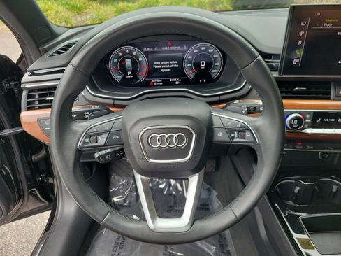 Used 2021 Audi A4 2.0T allroad Premium Plus AWD/4WD image 30
