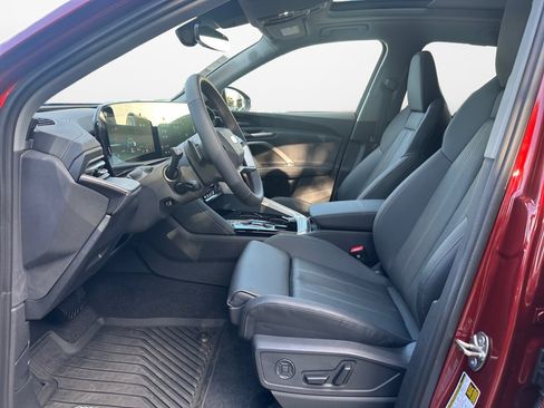 New 2025 Audi Q5 Premium Plus image 9