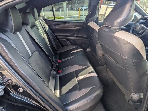 Used 2025 Toyota Camry SE FWD image 7