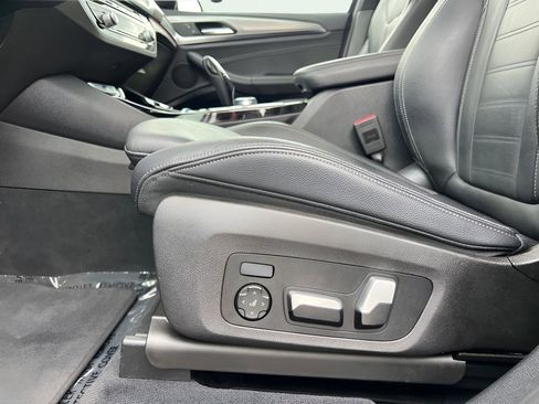 Used 2018 BMW X3 M40i image 37