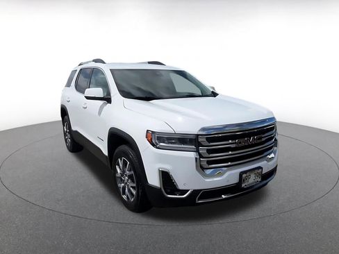 Used 2023 GMC Acadia SLT image 3