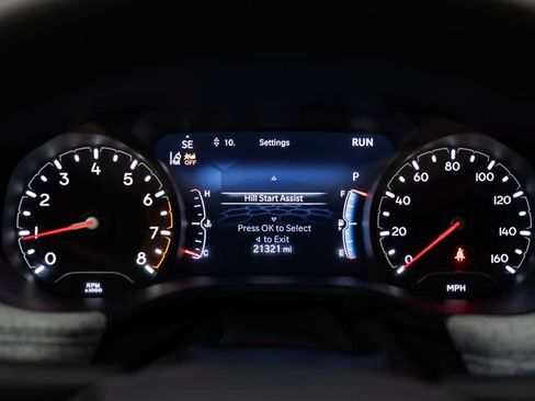 Used 2022 Jeep Compass Latitude AWD/4WD image 16