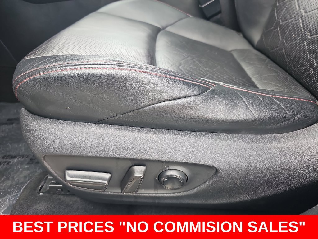 Used 2020 Toyota RAV4 TRD Off-Road AWD/4WD image 29