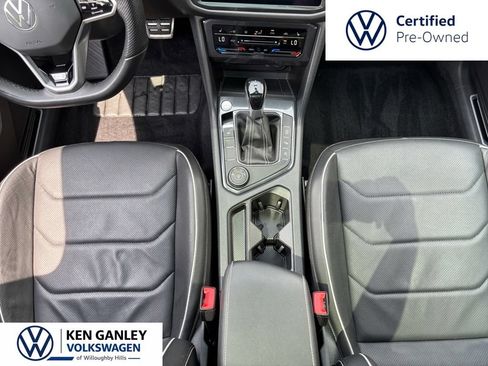 Used 2022 Volkswagen Tiguan SEL R-Line AWD/4WD image 18