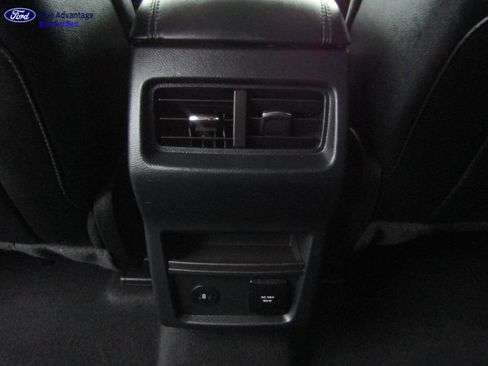 Certified 2024 Ford Edge Titanium AWD/4WD image 24