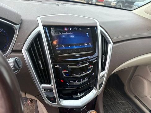 Used 2015 Cadillac SRX Luxury AWD/4WD image 14