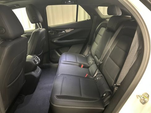 Used 2024 Chevrolet Blazer EV LT AWD/4WD image 24