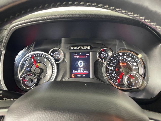 Used 2019 RAM 1500 Big Horn AWD/4WD image 5