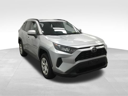 Used 2019 Toyota RAV4 LE w/ All Weather Liner Package AWD/4WD image 3