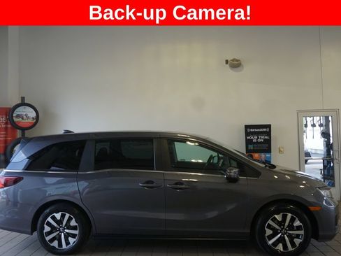 Used 2025 Honda Odyssey EX-L image 2