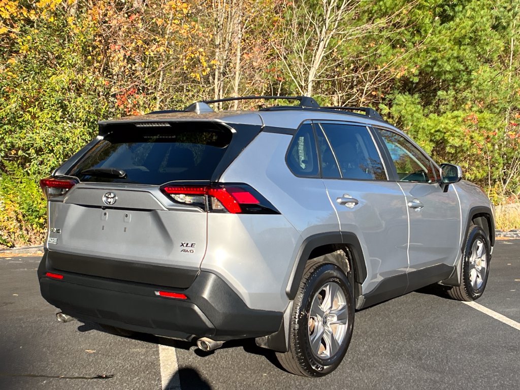 Used 2024 Toyota RAV4 XLE w/ Convenience Package AWD/4WD image 5