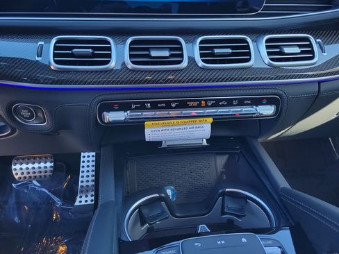 New 2026 Mercedes-Benz GLE 53 AMG 4MATIC Coupe image 27