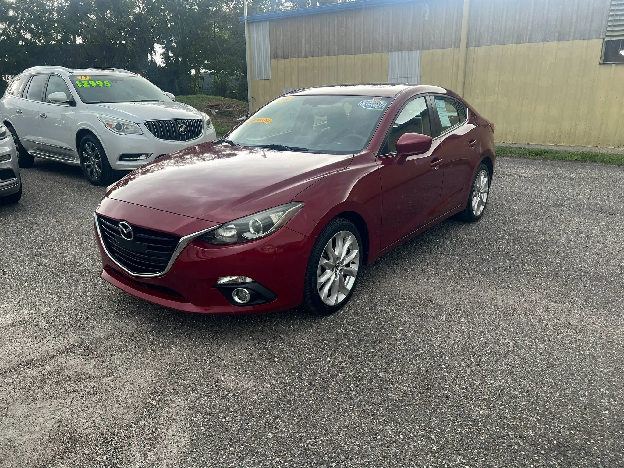 Used 2016 MAZDA MAZDA3 s Touring FWD image 2