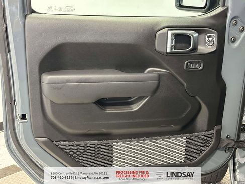 New 2026 Jeep Gladiator Sport image 15