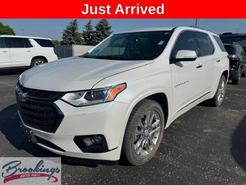 Used 2020 Chevrolet Traverse High Country AWD/4WD image 1
