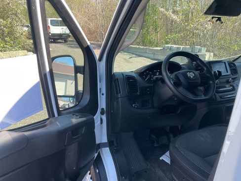 Used 2023 RAM ProMaster 2500 FWD image 10