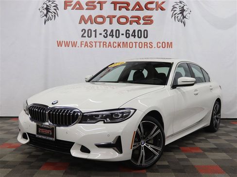 Used 2019 BMW 330i xDrive Sedan w/ Premium Package image 1