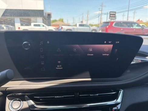 Used 2024 Buick Envista Sport Touring w/ Convenience I Package FWD image 21
