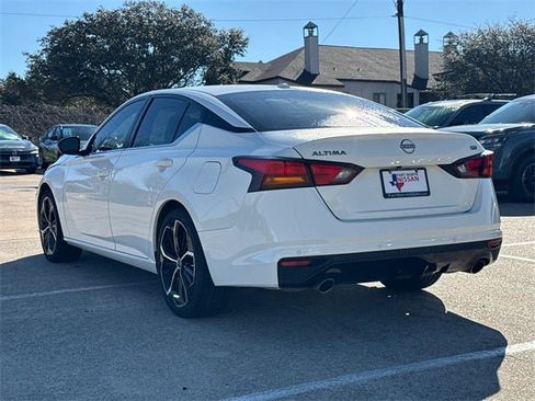 Used 2024 Nissan Altima 2.5 SR image 7