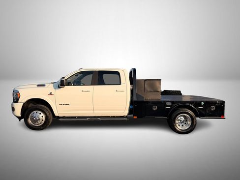 Used 2024 RAM 3500 Laramie AWD/4WD image 6