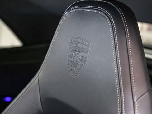 Certified 2023 Porsche 911 Carrera RWD image 27