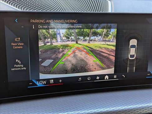 Used 2025 BMW i4 eDrive40 w/ M Sport Package RWD image 13