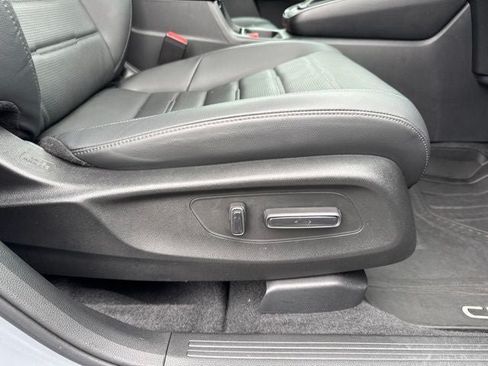 Used 2024 Honda CR-V EX-L image 31