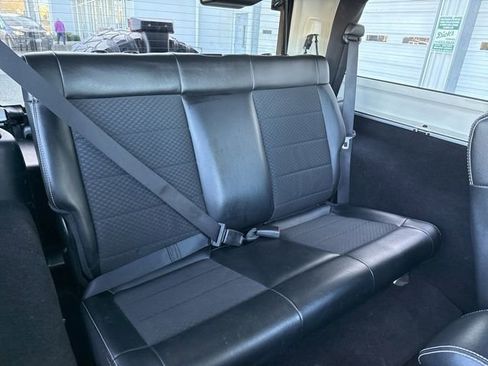 Used 2012 Jeep Wrangler Rubicon image 14