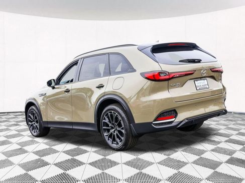 Used 2025 MAZDA CX-70 Plug-In Hybrid w/ Premium Pkg image 18