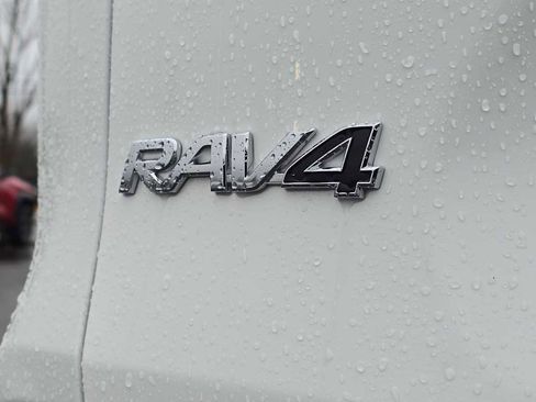 Certified 2025 Toyota RAV4 XLE image 16