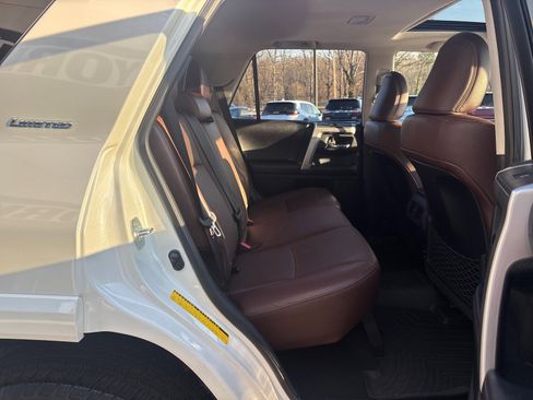 Used 2016 Toyota 4Runner Limited image 43