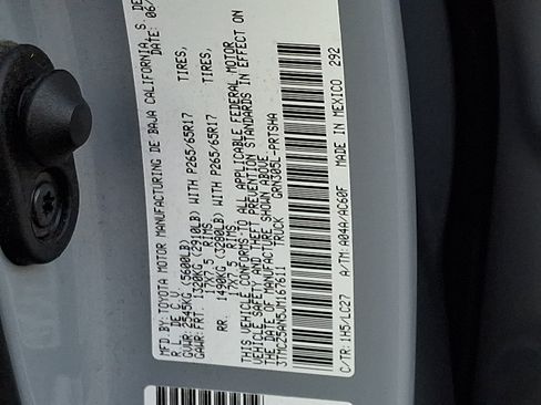 Used 2018 Toyota Tacoma TRD Sport AWD/4WD image 27