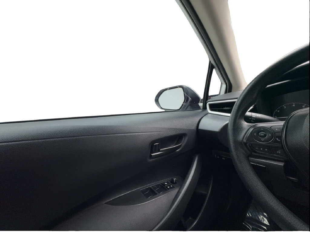 Used 2025 Toyota Corolla LE FWD image 41