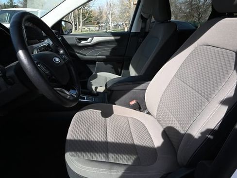 Used 2021 Ford Escape SE w/ Convenience Package image 5