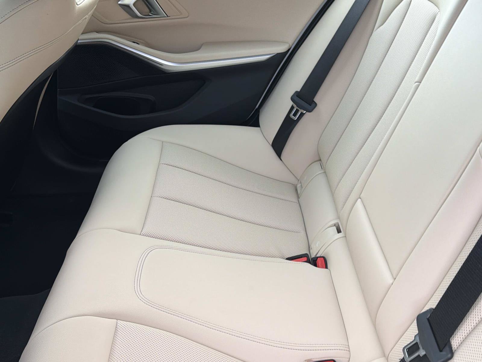 Certified 2026 BMW 330i Sedan w/ Convenience Package RWD image 12