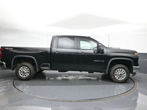 Used 2026 Chevrolet Silverado 2500 W/T w/ WT/CX Safety Package image 6