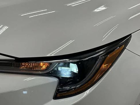 Used 2026 Toyota Corolla LE FWD image 31