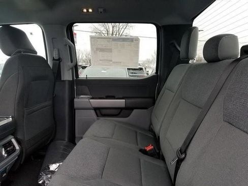 New 2025 Ford F150 XLT w/ Equipment Group 301A Standard image 17