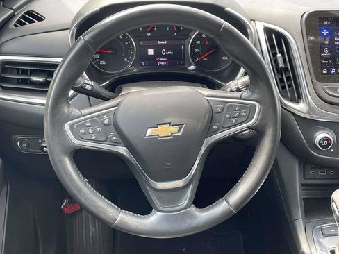 Used 2022 Chevrolet Equinox LT AWD/4WD image 19